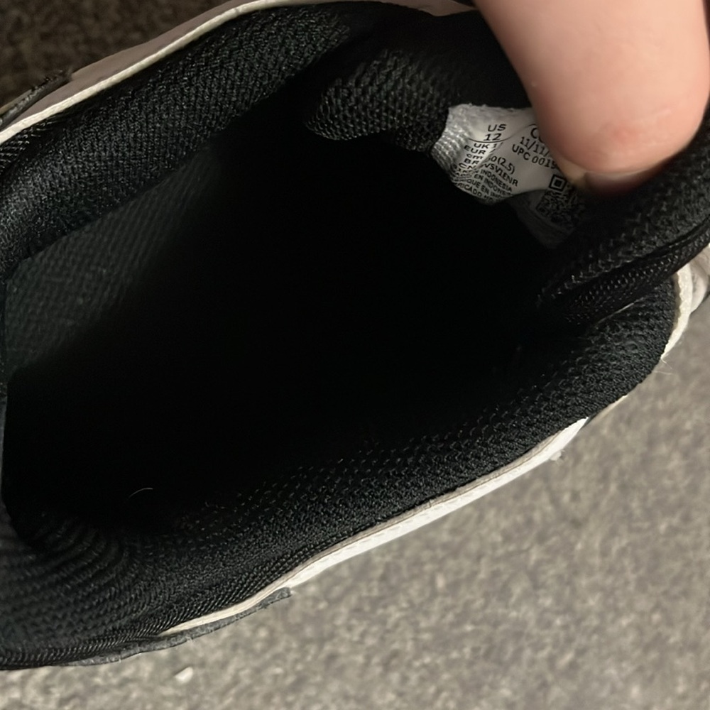 Nike Mens Legend Essential - Picture 4 of 4